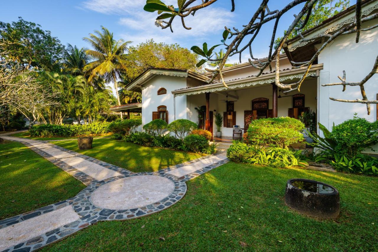 Jh Villa Habaraduwa West Exterior photo