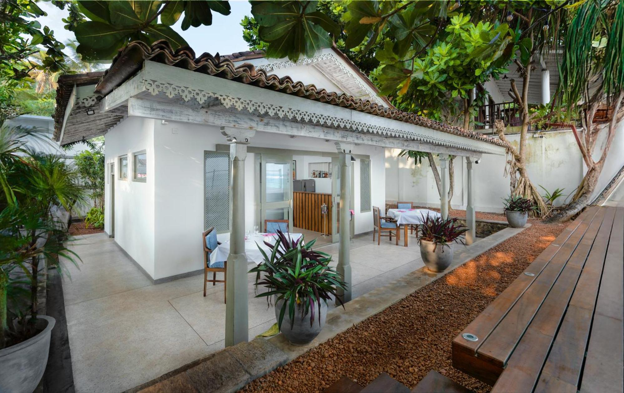Jh Villa Habaraduwa West Exterior photo
